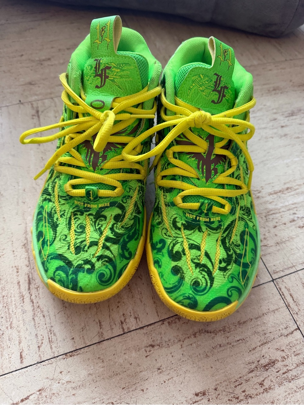 Kids Basketball sneakers - Picture 2 of 12